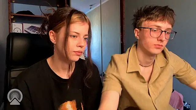 t files x online show from March 13, 11:15 am