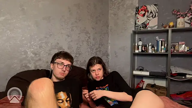 t files x online show from July 19, 9:39 am