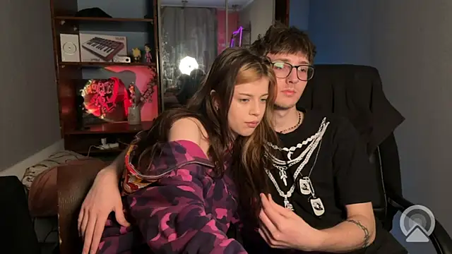 t files x online show from April 1, 10:39 pm