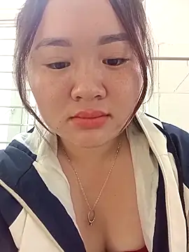 Bee-bgolden online show from November 14, 12:36 am