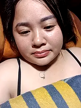 Bee-bgolden online show from November 18, 3:43 am