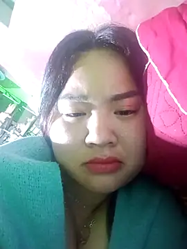 Bee-bgolden online show from December 13, 8:04 pm