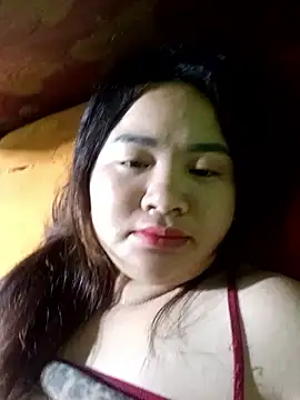 Bee-bgolden online show from December 22, 11:49 pm