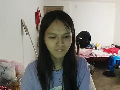RebelAura online show from May 9, 6:33 pm