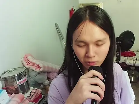 RebelAura online show from July 7, 3:09 am