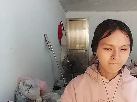 RebelAura online show from May 4, 10:34 pm