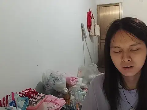 RebelAura online show from May 29, 1:39 pm