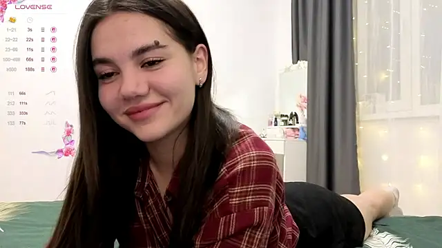 Priscillla Cute online show from February 24, 8:42 pm