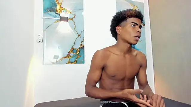 Snapshot of XAVI_LEE chatting on March 25, 7:35 pm XAVI LEE online show from March 25, 7:35 pm