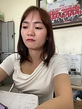 Snapshot of Bana-gibee chatting on April 23, 2:40 am Bana-gibee online show from April 23, 2:40 am