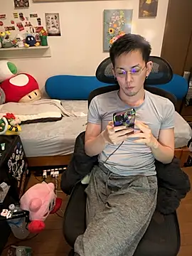 ippei0001 online show from November 9, 1:15 pm