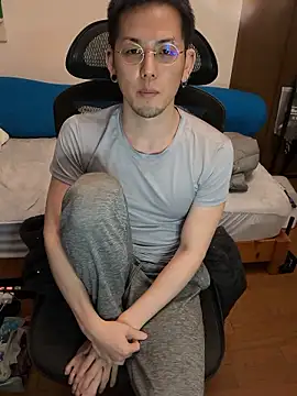 ippei0001 online show from November 6, 2:10 pm