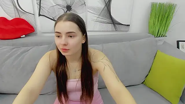 DianaHeath online show from March 22, 10:00 pm