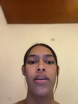 Snapshot of miapasitaa chatting on December 22, 7:58 pm miapasitaa online show from December 22, 7:58 pm