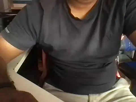 KingCobra 07 online show from March 18, 8:39 am