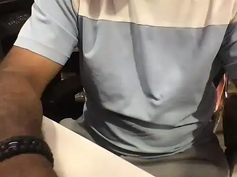 KingCobra 07 online show from April 15, 2:54 pm