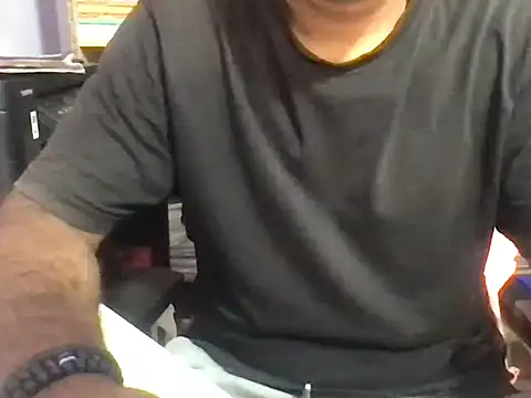 KingCobra 07 online show from May 14, 3:03 am