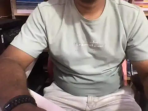 KingCobra 07 online show from April 2, 3:13 am