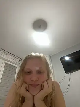 hotgoodgirll online show from December 1, 7:48 pm