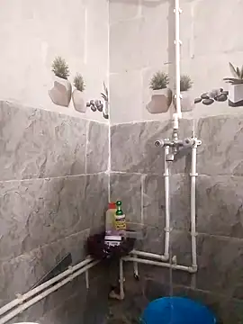 akram306 online show from November 14, 10:52 am