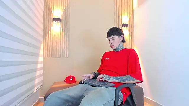 DANTE ARMSTRONG online show from December 4, 4:00 am