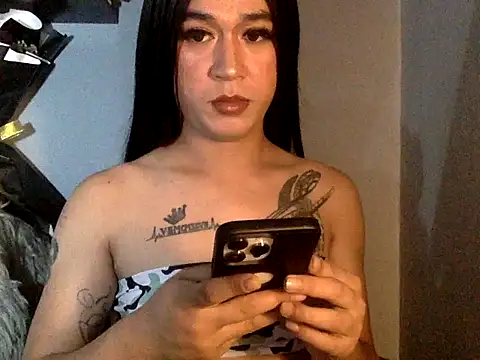 Snapshot of desirable_miya chatting on November 12, 10:19 am desirable miya online show from November 12, 10:19 am