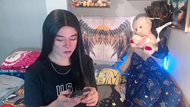 Snapshot of desirable_miya chatting on December 2, 1:13 pm desirable miya online show from December 2, 1:13 pm