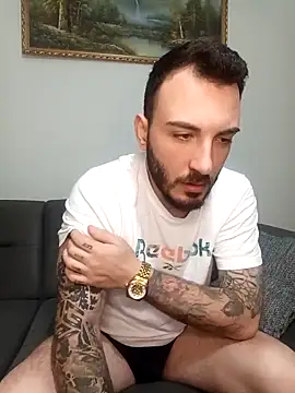 Snapshot of snncdgn chatting on November 28, 8:20 pm snncdgn online show from November 28, 8:20 pm