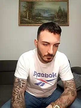 Snapshot of snncdgn chatting on December 1, 7:04 pm snncdgn online show from December 1, 7:04 pm