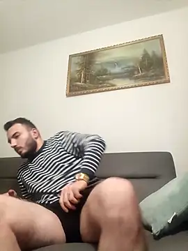 Snapshot of snncdgn chatting on November 11, 3:18 pm snncdgn online show from November 11, 3:18 pm