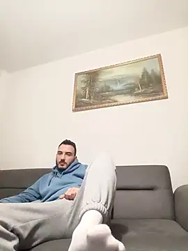 Snapshot of snncdgn chatting on November 9, 10:41 am snncdgn online show from November 9, 10:41 am