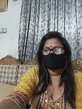 Snapshot of munni-506 chatting on May 25, 5:11 pm munni-506 online show from May 25, 5:11 pm