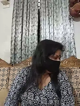 Snapshot of munni-506 chatting on June 25, 6:13 pm munni-506 online show from June 25, 6:13 pm