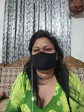 Snapshot of munni-506 chatting on July 13, 5:56 pm munni-506 online show from July 13, 5:56 pm