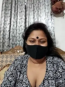 Snapshot of munni-506 chatting on July 1, 9:53 am munni-506 online show from July 1, 9:53 am