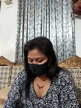 Snapshot of munni-506 chatting on April 26, 5:32 pm munni-506 online show from April 26, 5:32 pm