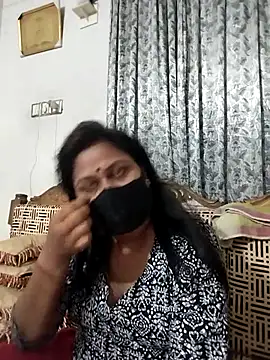 Snapshot of munni-506 chatting on April 21, 6:25 pm munni-506 online show from April 21, 6:25 pm