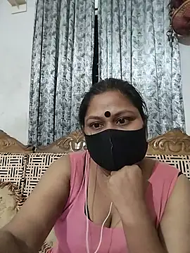 Snapshot of munni-506 chatting on June 24, 6:06 pm munni-506 online show from June 24, 6:06 pm