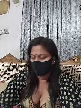 Snapshot of munni-506 chatting on May 13, 5:53 pm munni-506 online show from May 13, 5:53 pm