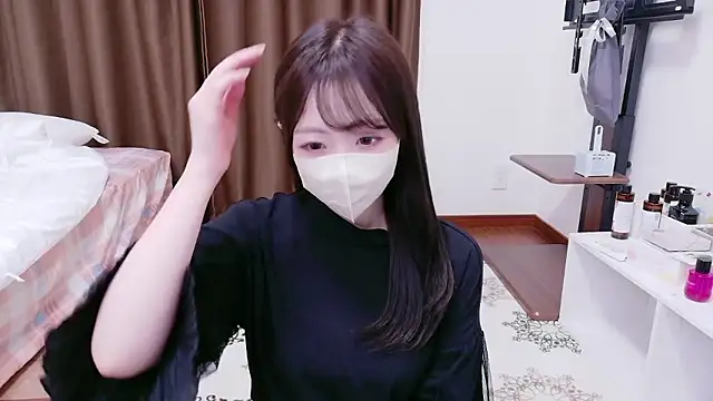 -aotan- online show from November 24, 11:43 am