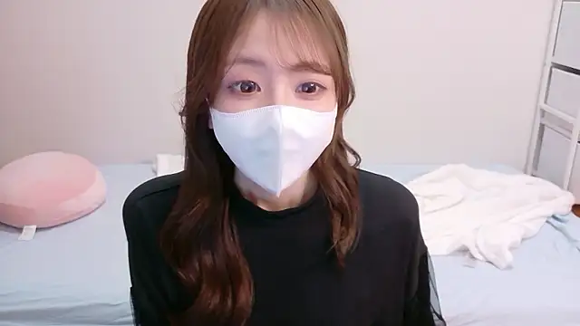 Snapshot of -aotan- chatting on May 13, 12:45 pm -aotan- online show from May 13, 12:45 pm
