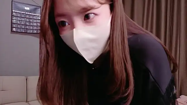 Snapshot of -aotan- chatting on June 7, 12:54 pm -aotan- online show from June 7, 12:54 pm