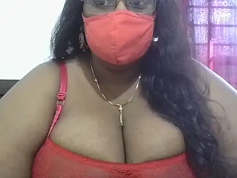 hootypriya online show from March 6, 9:15 am