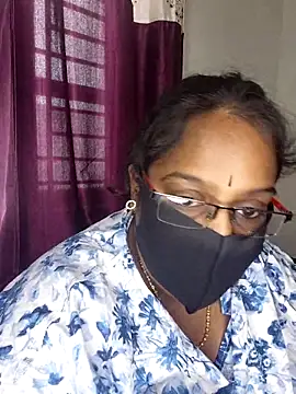 hootypriya online show from June 21, 7:36 am