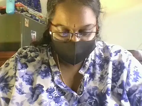 hootypriya online show from July 23, 2:24 pm