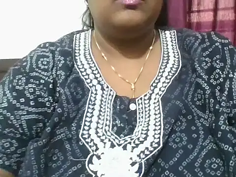 hootypriya online show from February 23, 12:28 pm