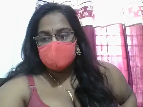 hootypriya online show from March 9, 11:58 am