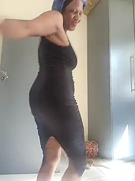 Mommy Sienna online show from June 3, 8:59 am