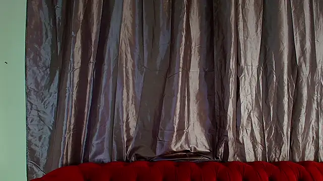 TattooTemptress online show from December 4, 5:06 am