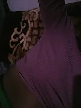 SweetKeylie online show from November 8, 6:44 pm